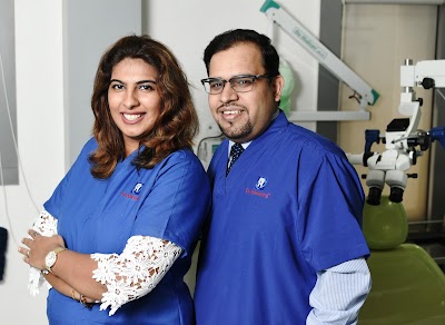 Dr. Ajwani's Dental Center | Dentist in Pune | Dental Implants | Full Mouth Implant